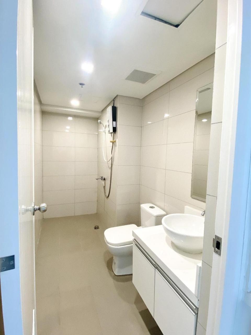 Aparthotel Sapphire Seaview Park Manila Exterior foto